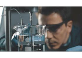 粘度計(jì)在測(cè)量不同介質(zhì)時(shí)，是否需要特定的預(yù)處理步驟？